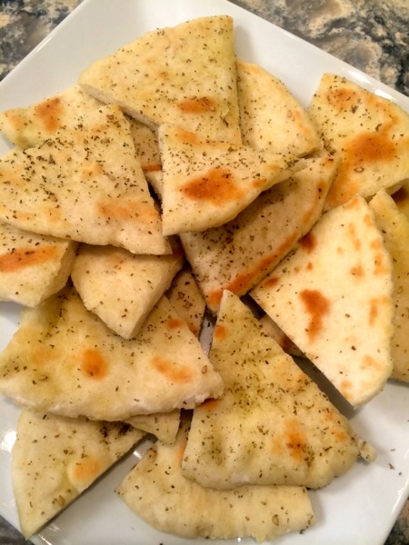 Middle Eastern Flatbread Recipe / How To Make Manaeesh Lebanese ...